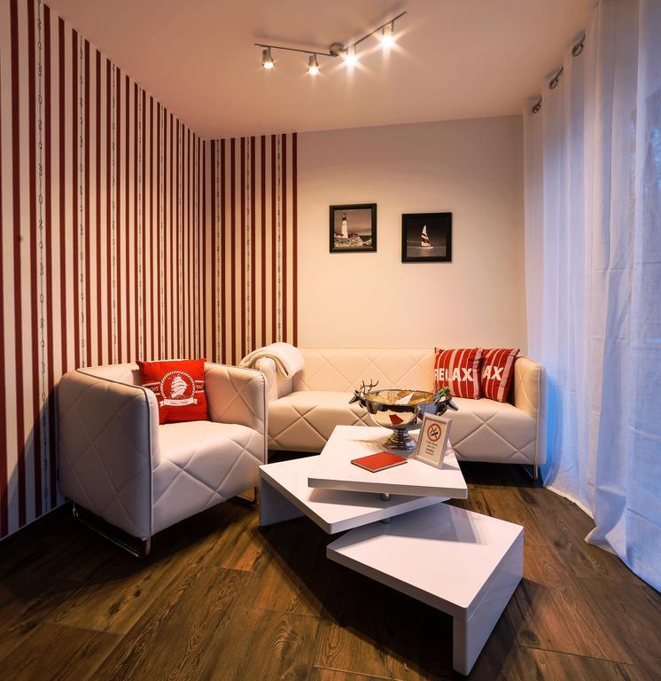 Charming Apartments Am See 바트 자로 객실 사진